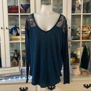 Free People Top | S | Scoop Neck
